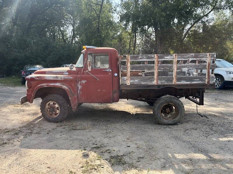 Dodge-Power-wagon-200-dually-1959-5