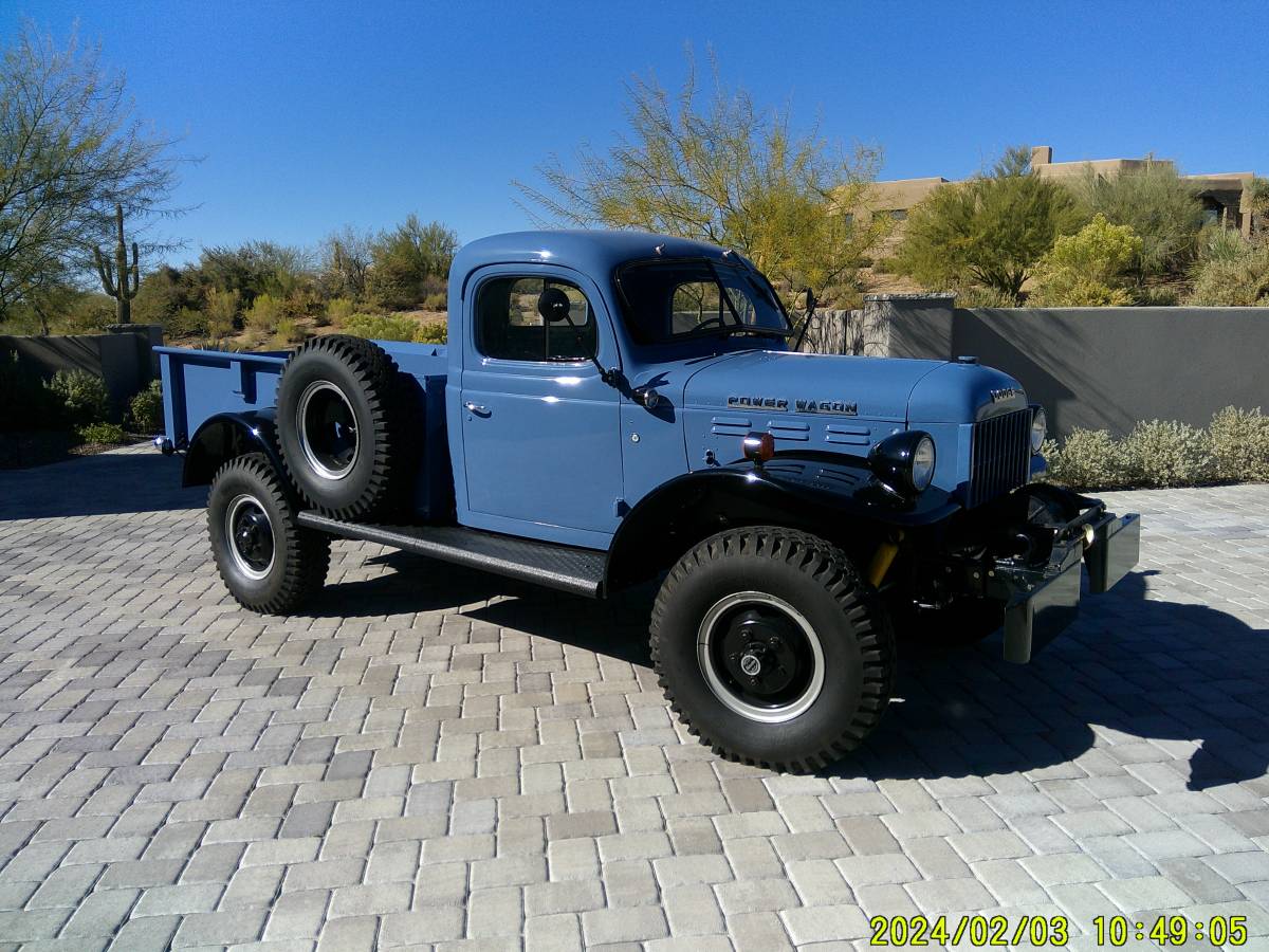 Dodge-Powerwagon-1947-2