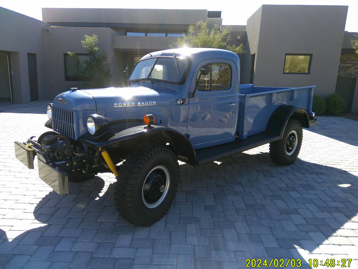 Dodge-Powerwagon-1947