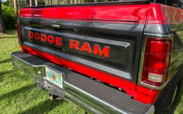 Dodge-Ram-2500-1990-30