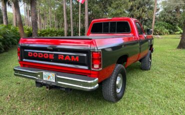 Dodge-Ram-2500-1990-5