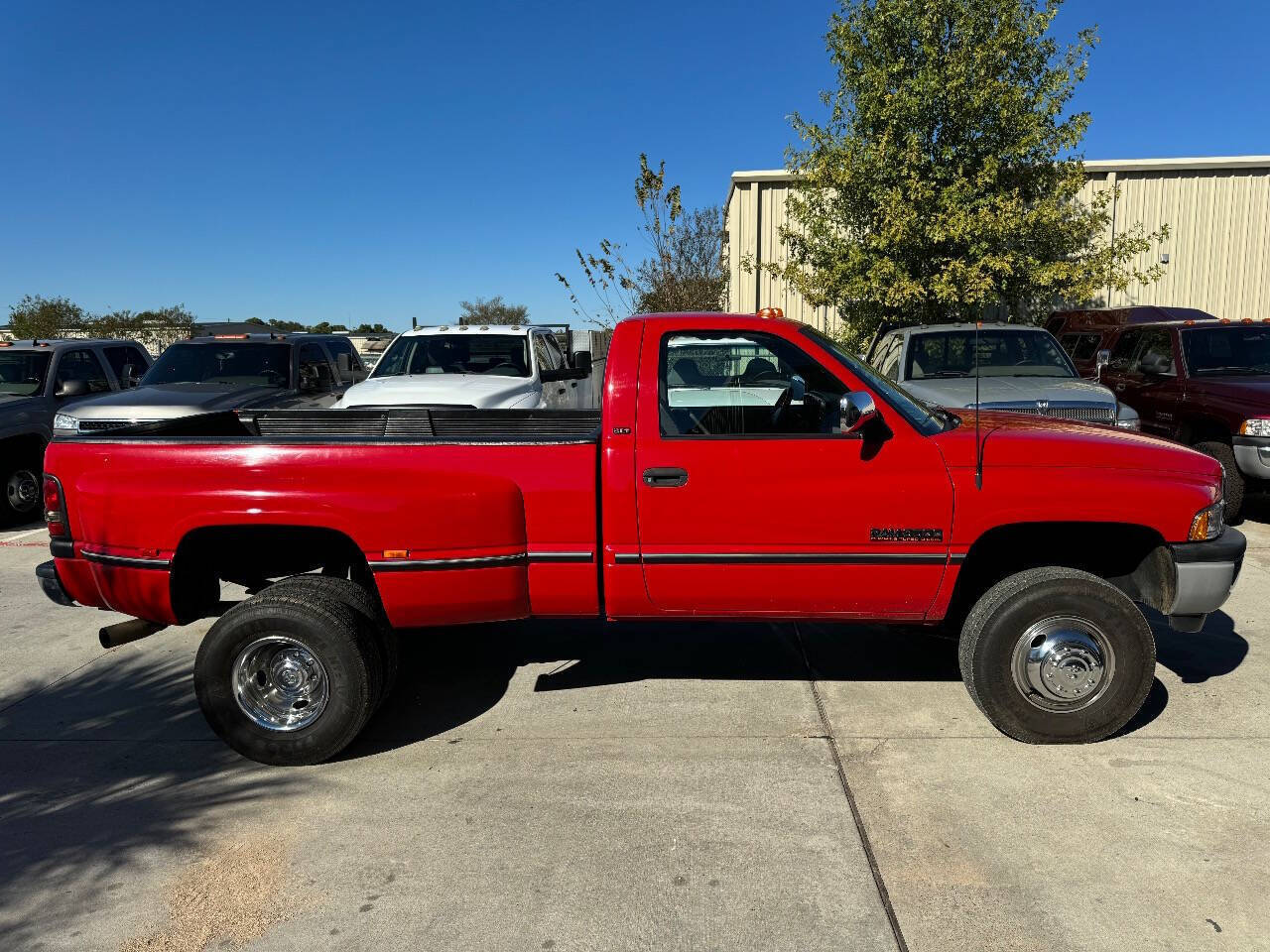 Dodge-Ram-3500-Pickup-1995-7