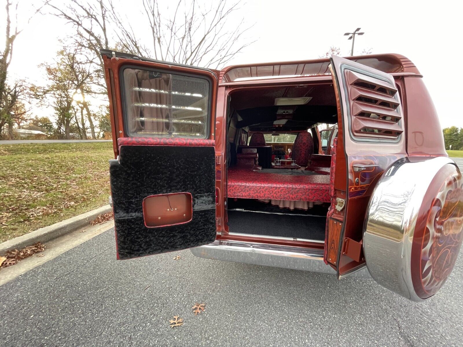 Dodge-Ram-Van-1977-36