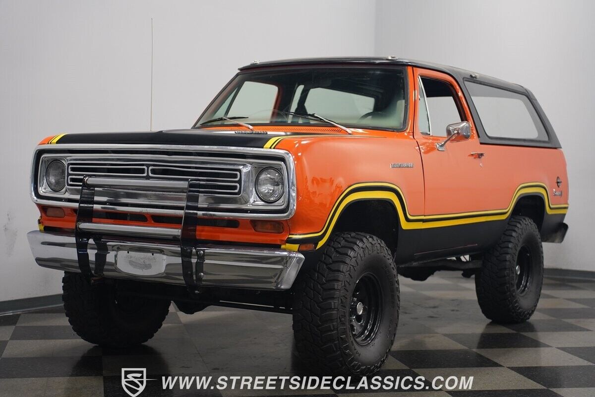 Dodge-Ramcharger-1975-6