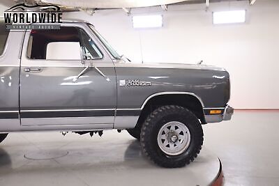 Dodge-Ramcharger-1985-7