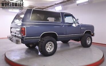 Dodge-Ramcharger-1989-5