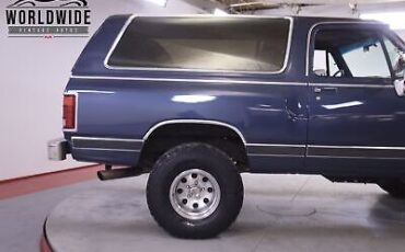 Dodge-Ramcharger-1989-8