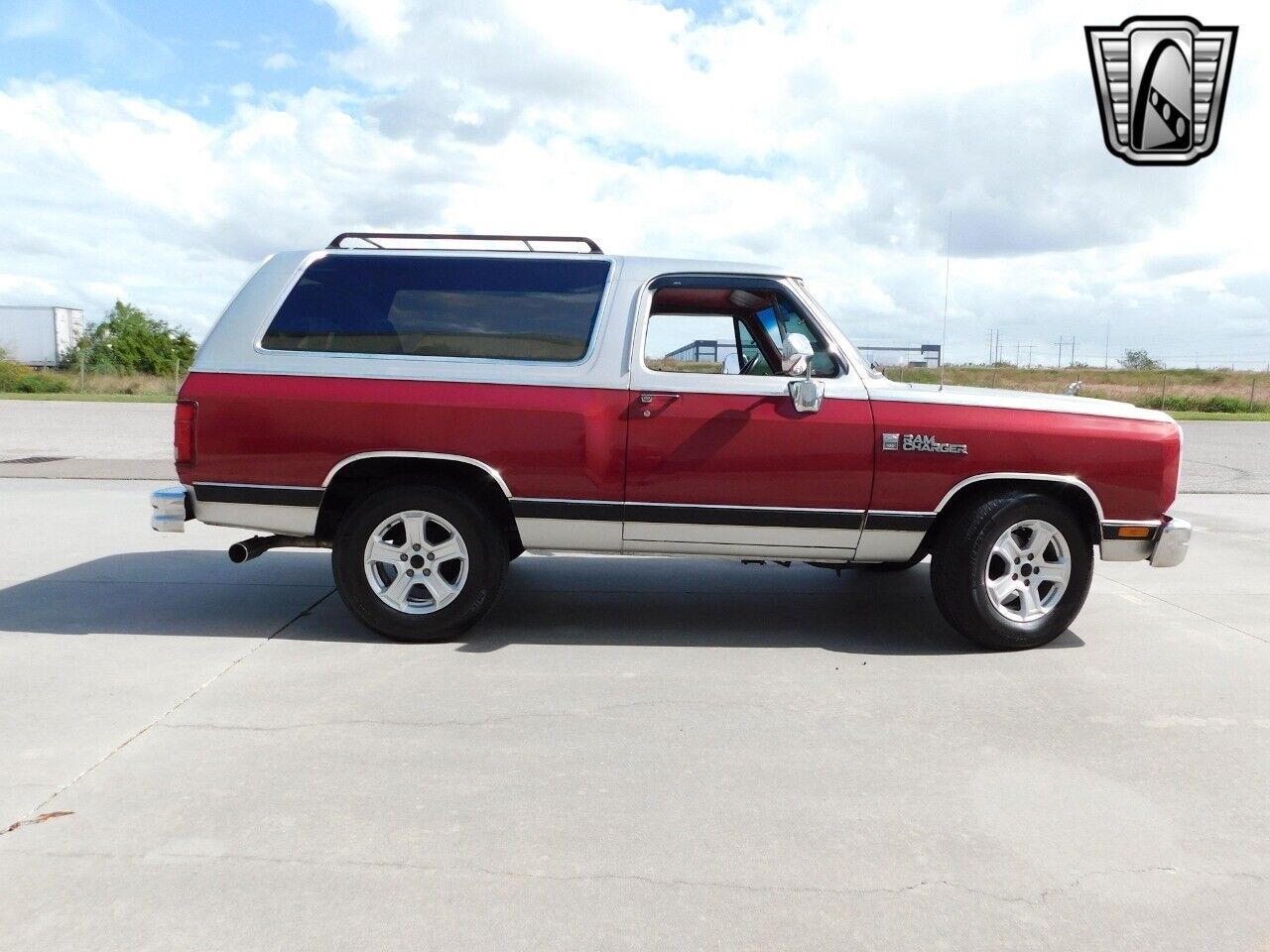 Dodge-Ramcharger-Cabriolet-1988-3