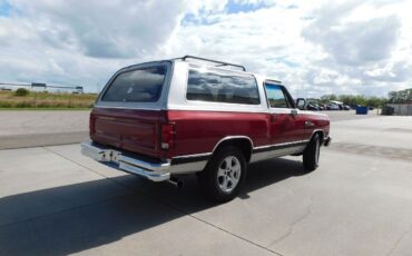 Dodge-Ramcharger-Cabriolet-1988-9