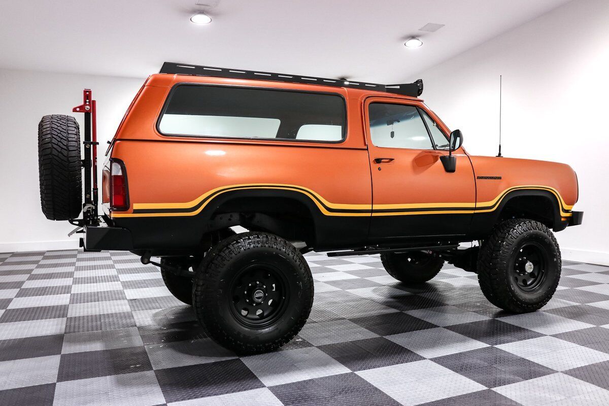 Dodge-Ramcharger-SUV-1978-7