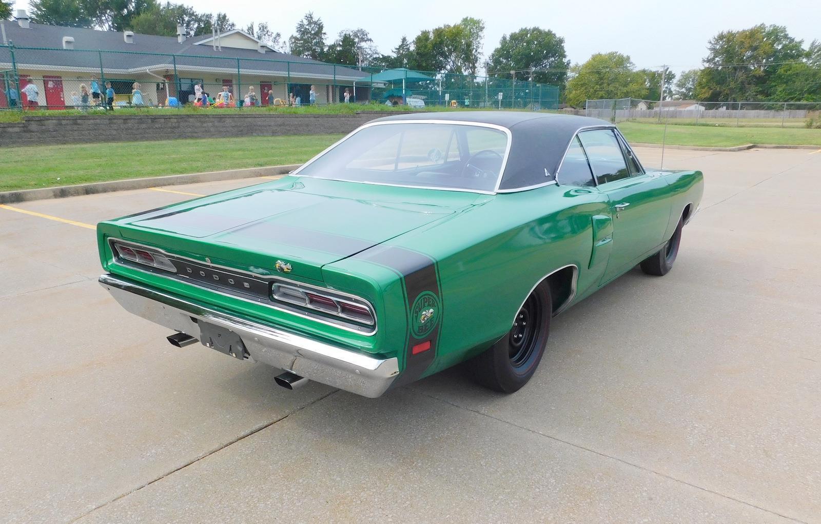 Dodge-SUPERBEE-Coupe-1969-11