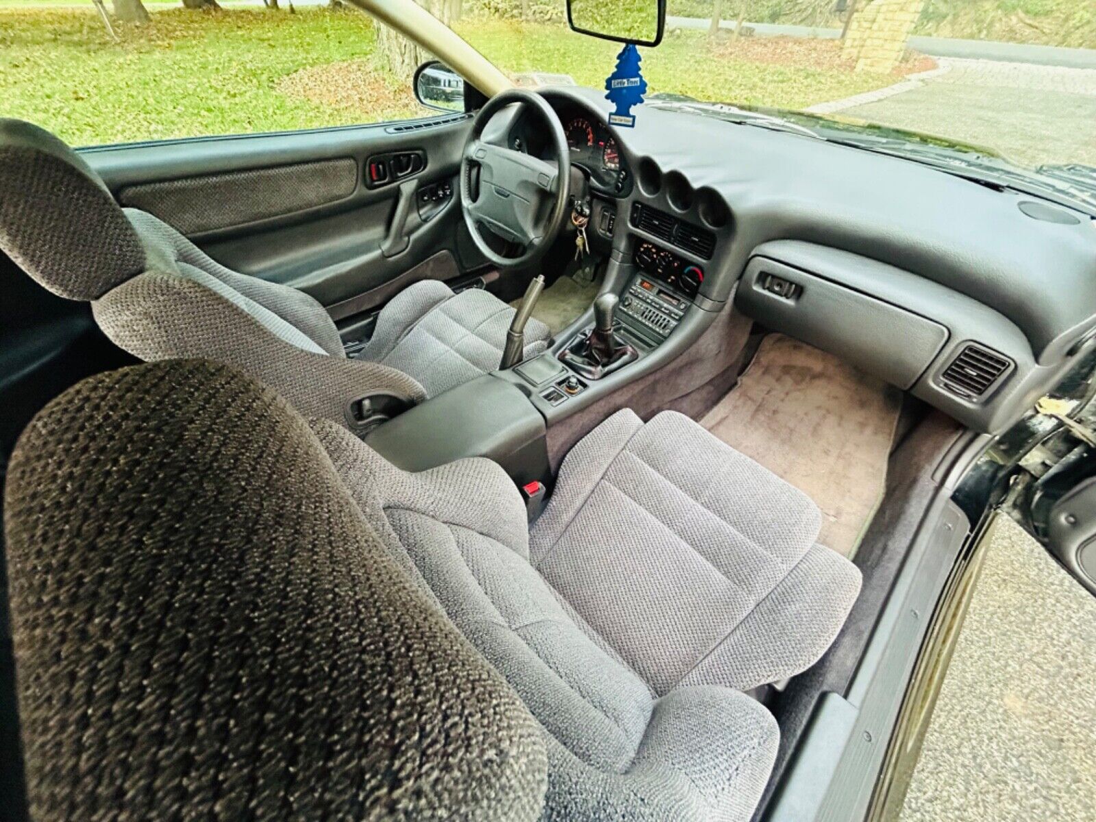 Dodge-Stealth-Coupe-1991-11