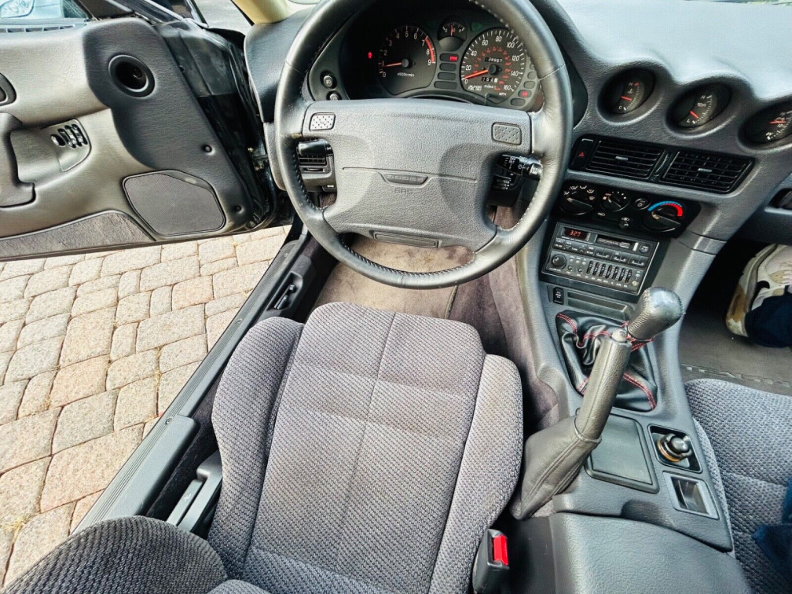 Dodge-Stealth-Coupe-1991-31