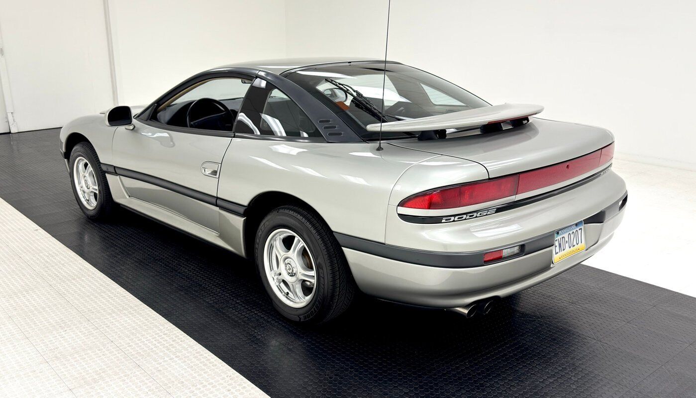 Dodge-Stealth-Coupe-1993-2