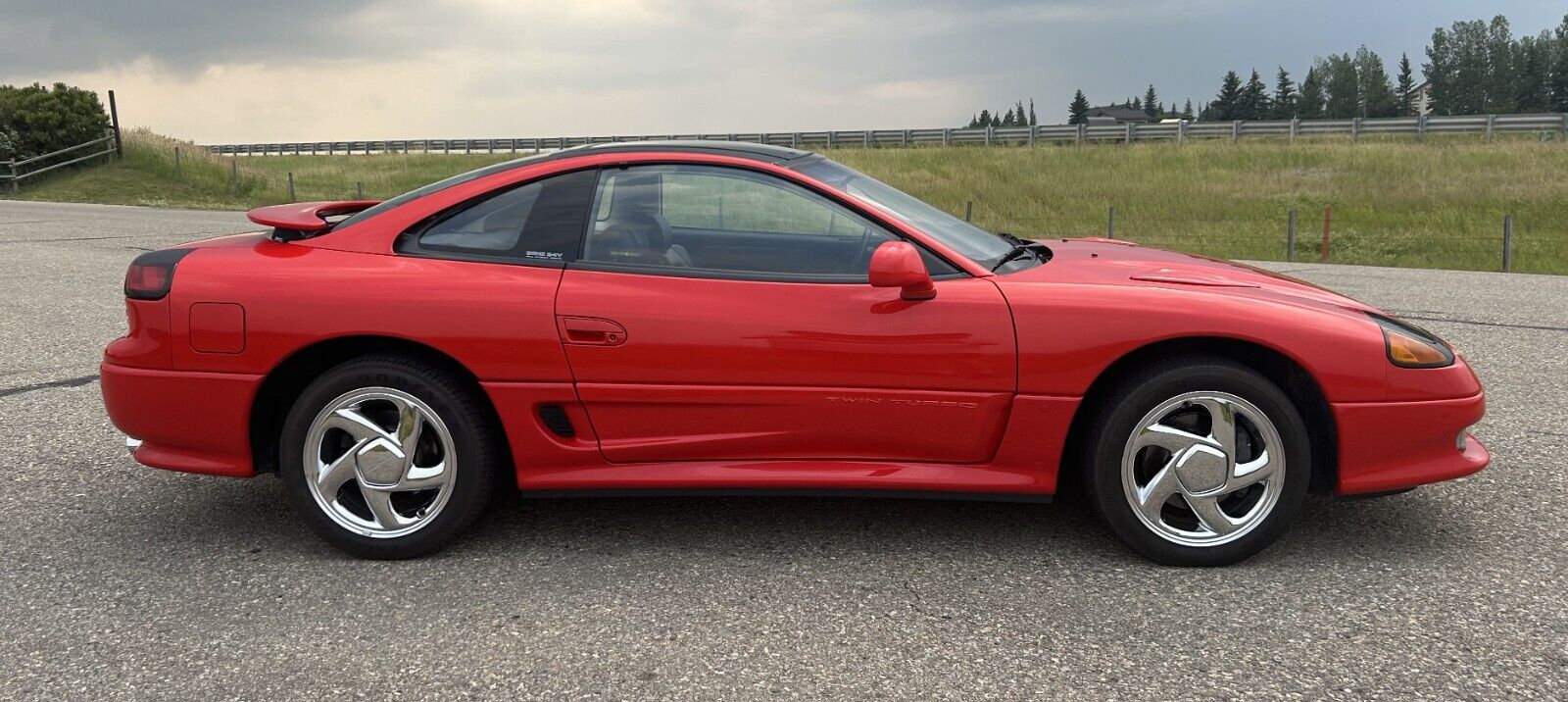 Dodge-Stealth-Coupe-1993-3