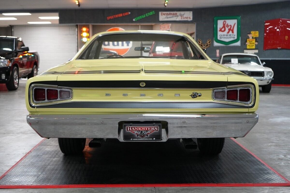 Dodge-Superbee-Coupe-1968-21