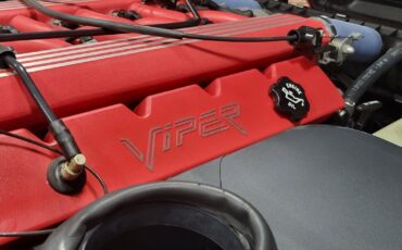 Dodge-Viper-1994-25