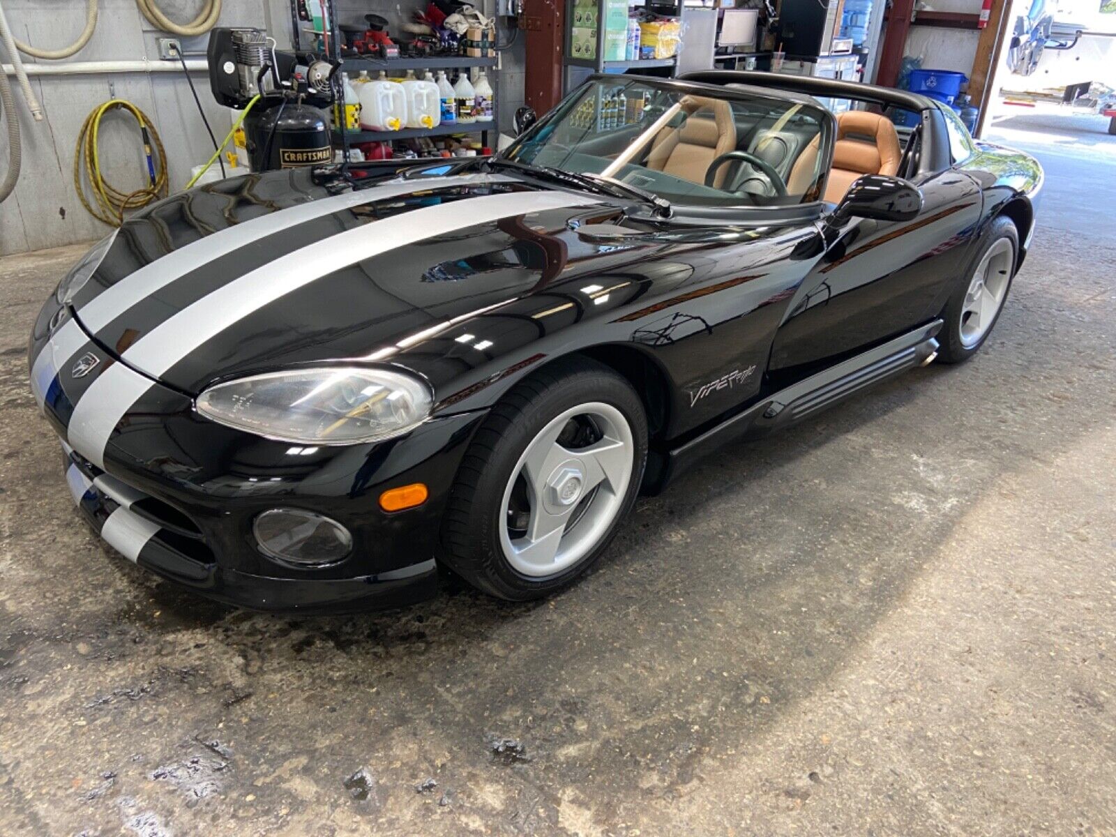 Dodge-Viper-Cabriolet-1995-8