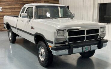 Dodge-W-series-diesel-1993-1