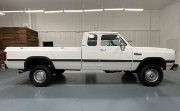 Dodge-W-series-diesel-1993-2