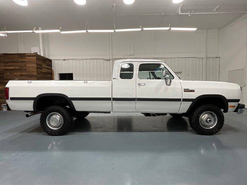 Dodge-W-series-diesel-1993-2