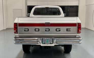 Dodge-W-series-diesel-1993-4