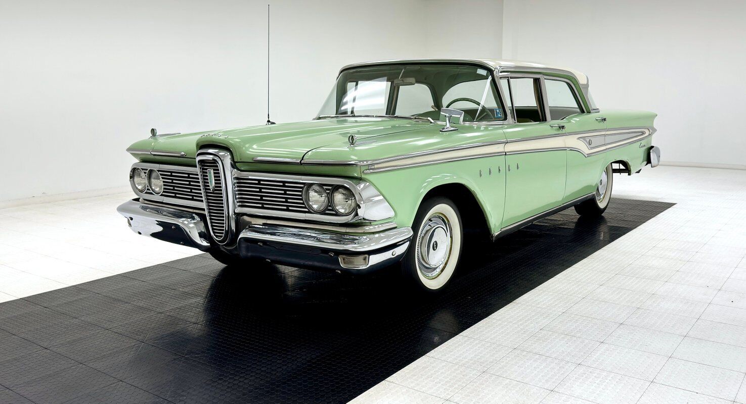 Edsel Corsair Berline 1959 à vendre