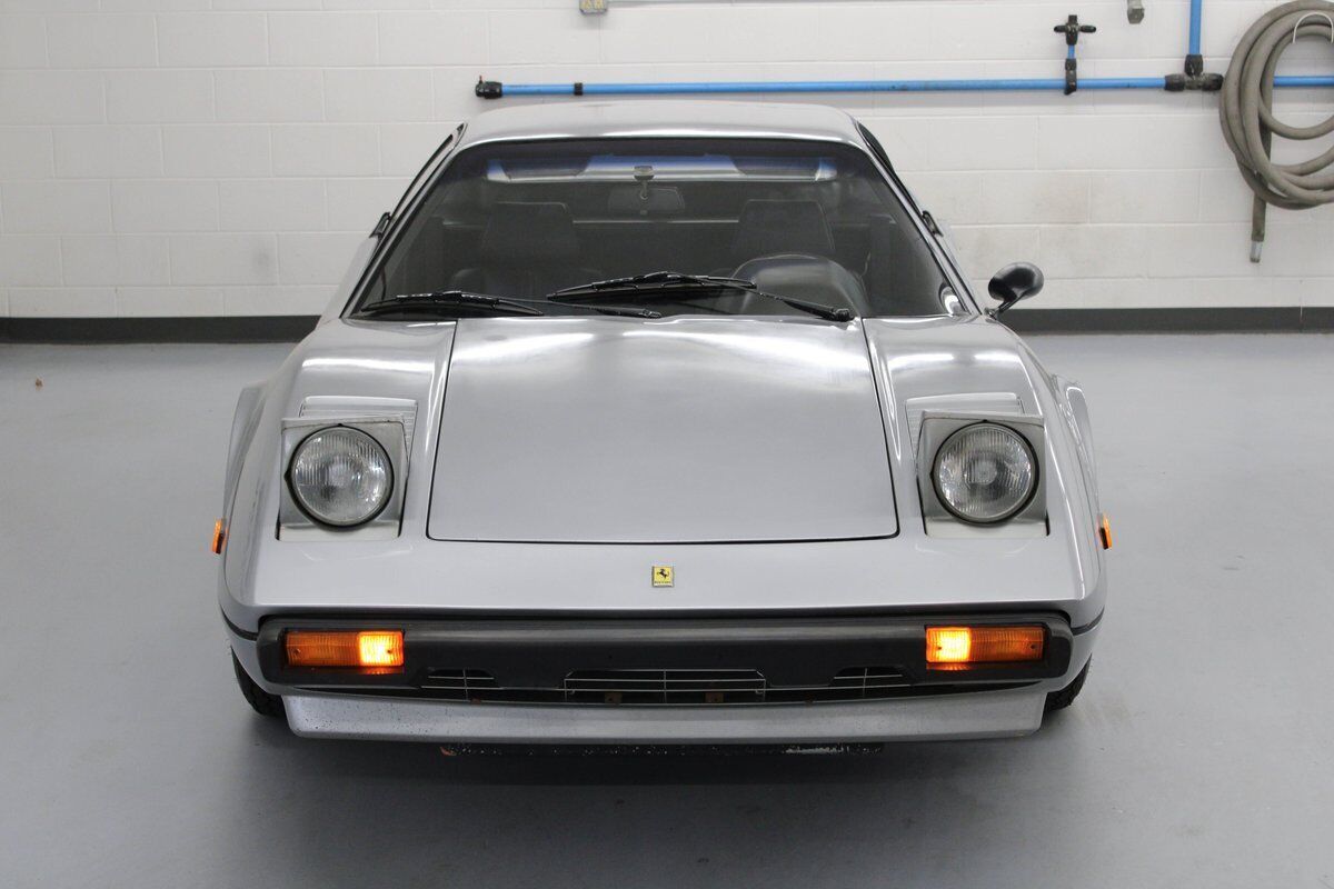 Ferrari-308-GTB-1976-10