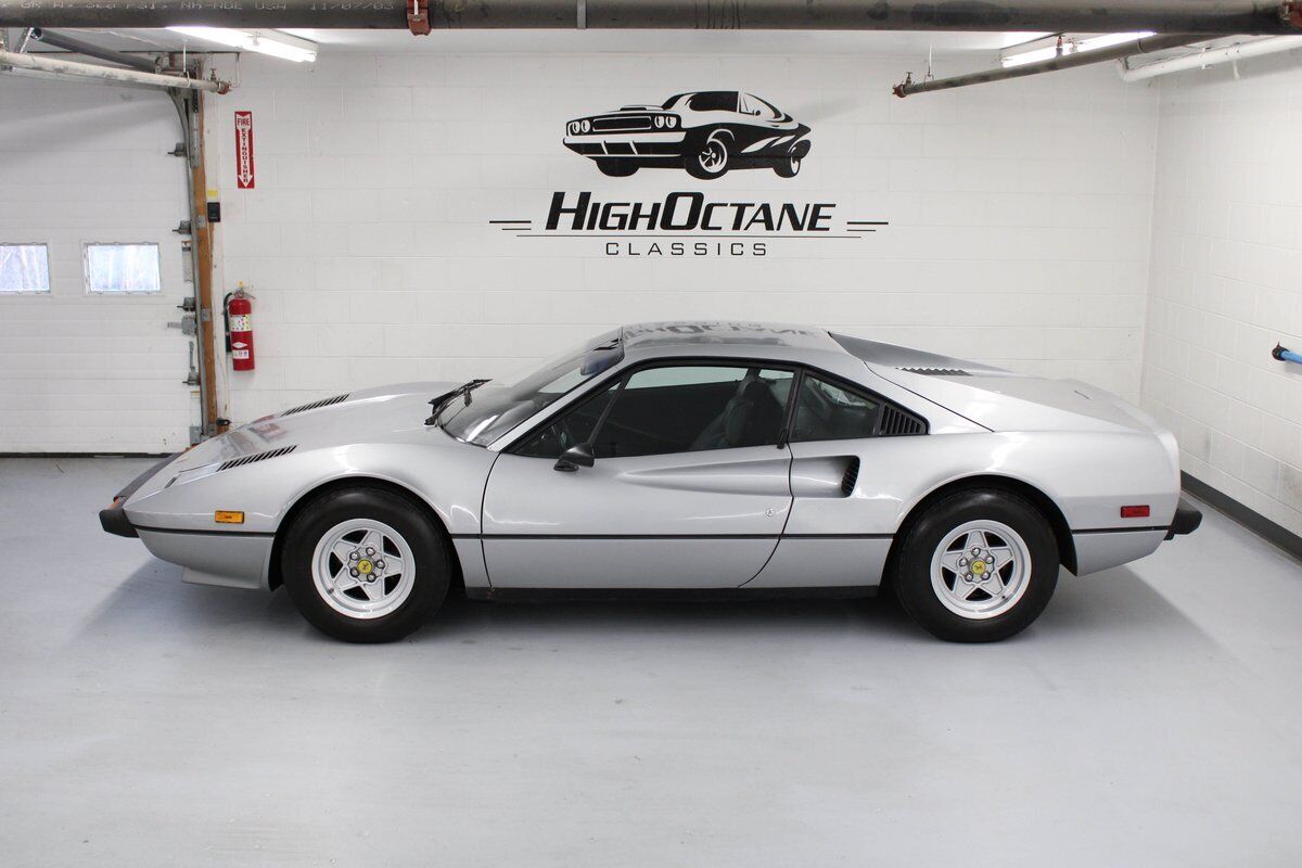 Ferrari-308-GTB-1976-30