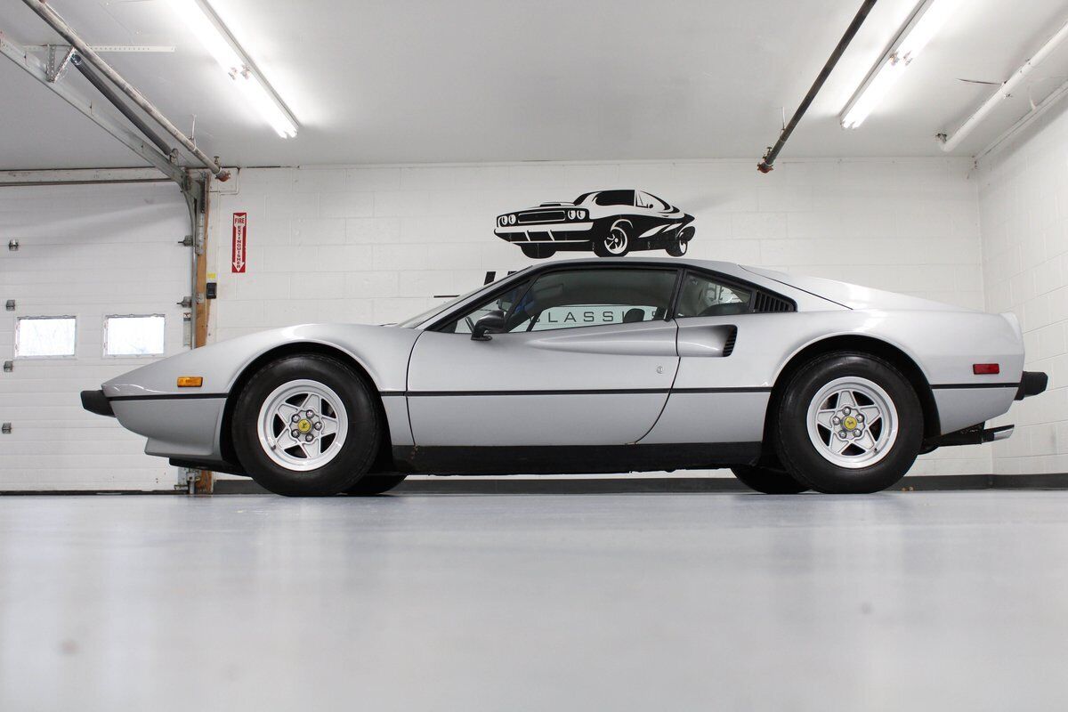 Ferrari-308-GTB-1976-32