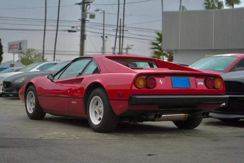 Ferrari-308-GTB-1977-2