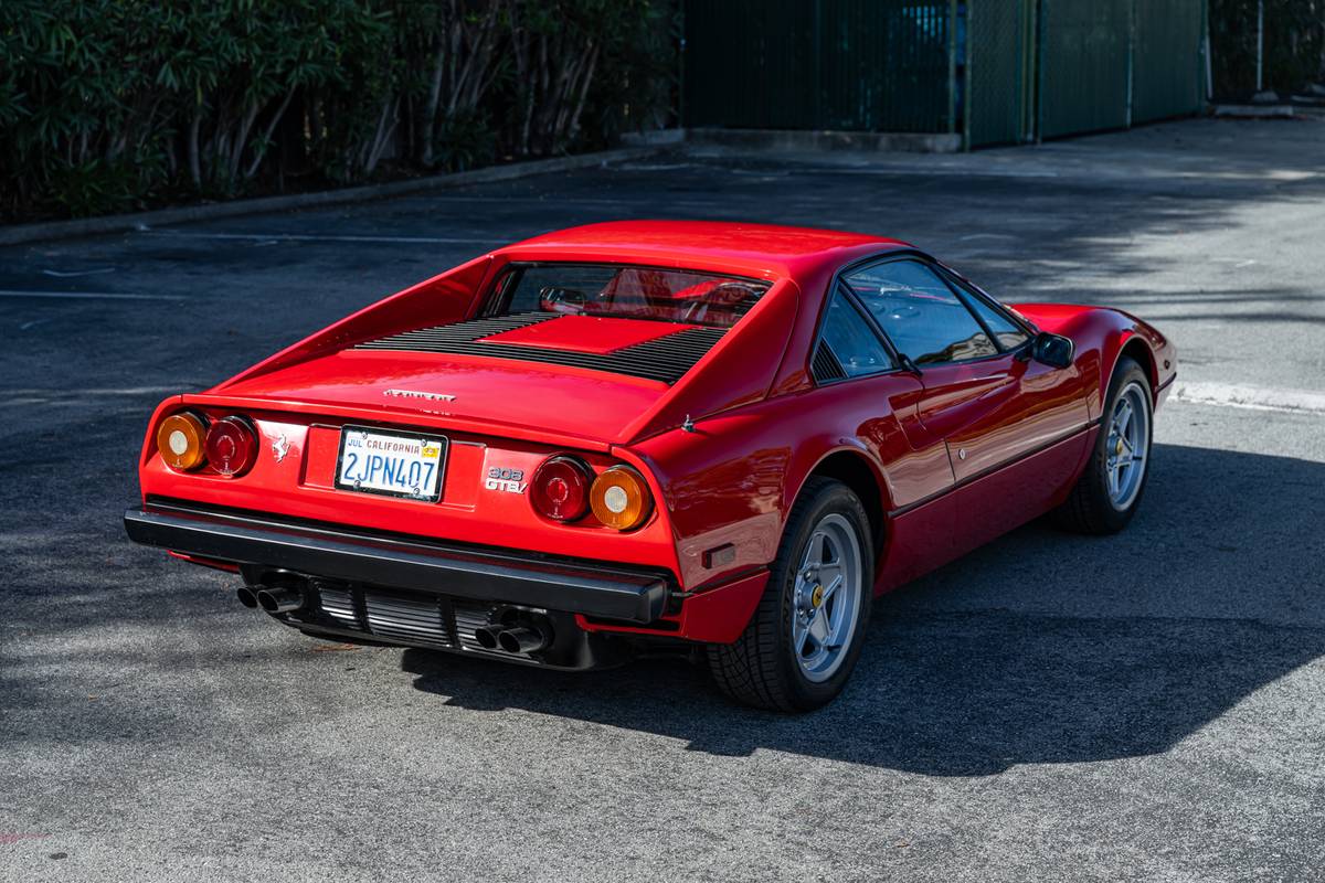 Ferrari-308-gtbi-1981-2