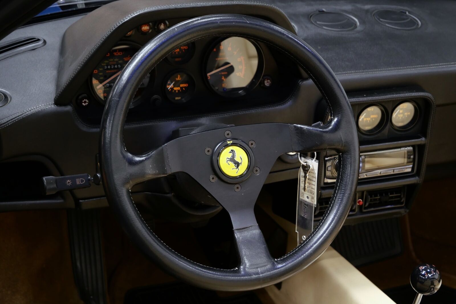 Ferrari-328-Coupe-1989-13