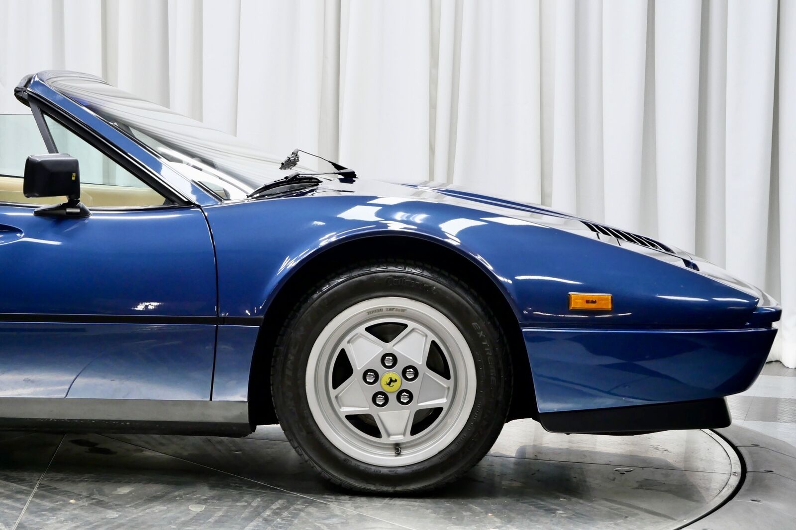 Ferrari-328-Coupe-1989-29