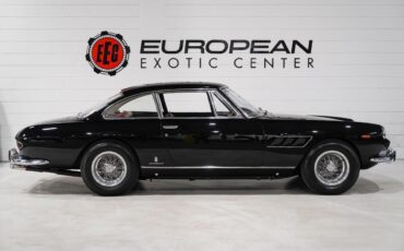 Ferrari-330-GT-1967-5