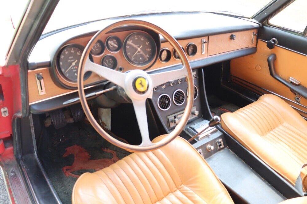 Ferrari-330GTC-1967-6