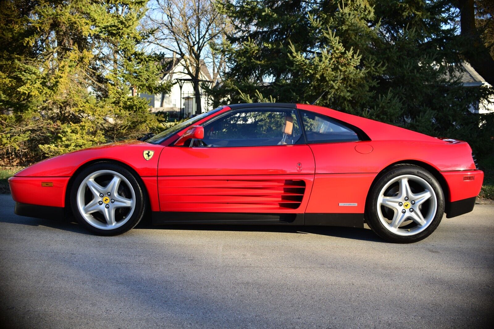 Ferrari-348-Coupe-1990-11