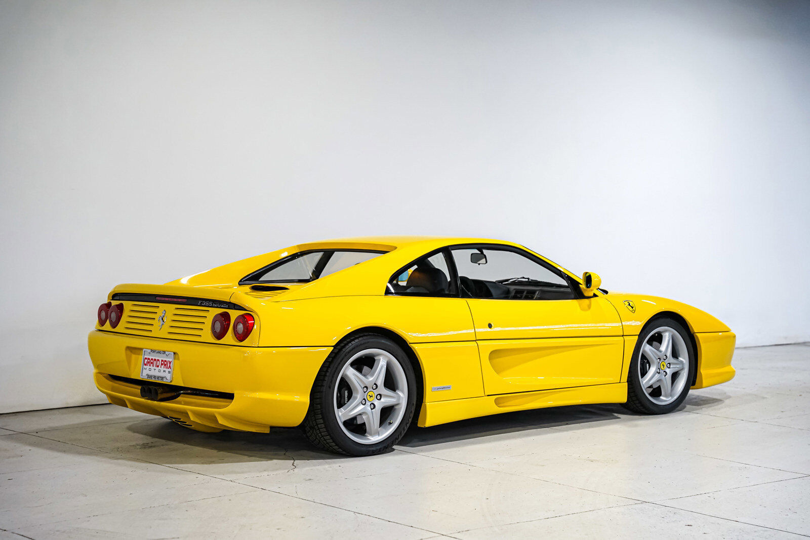 Ferrari-355-1995-3