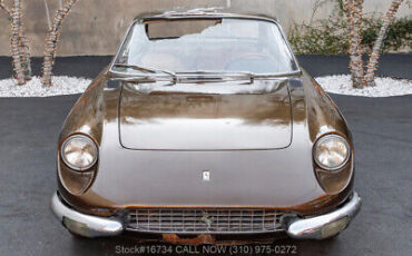 Ferrari-365-GT-22-1970-1