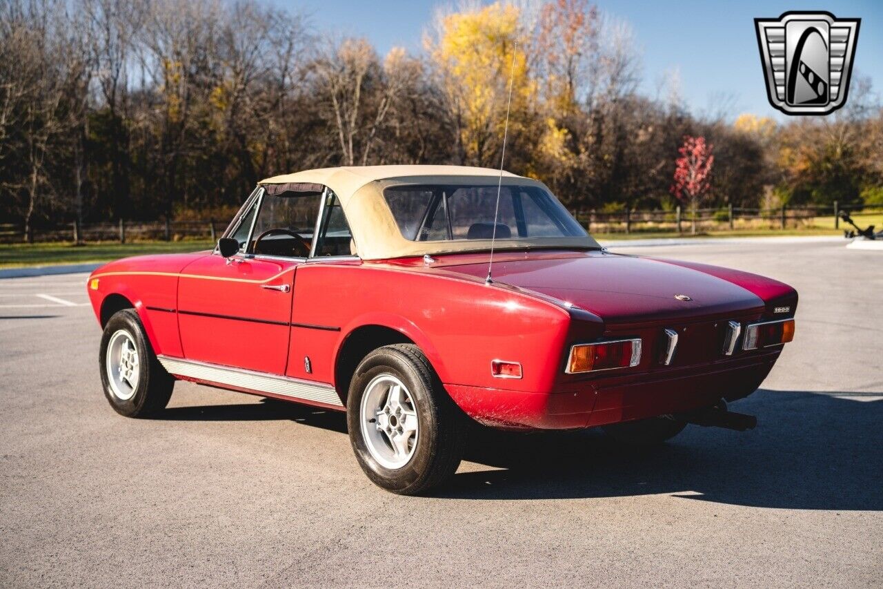 Fiat-124-Spider-Cabriolet-1978-4