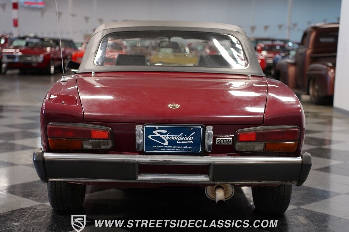 Fiat-Spider-2000-Cabriolet-1979-10