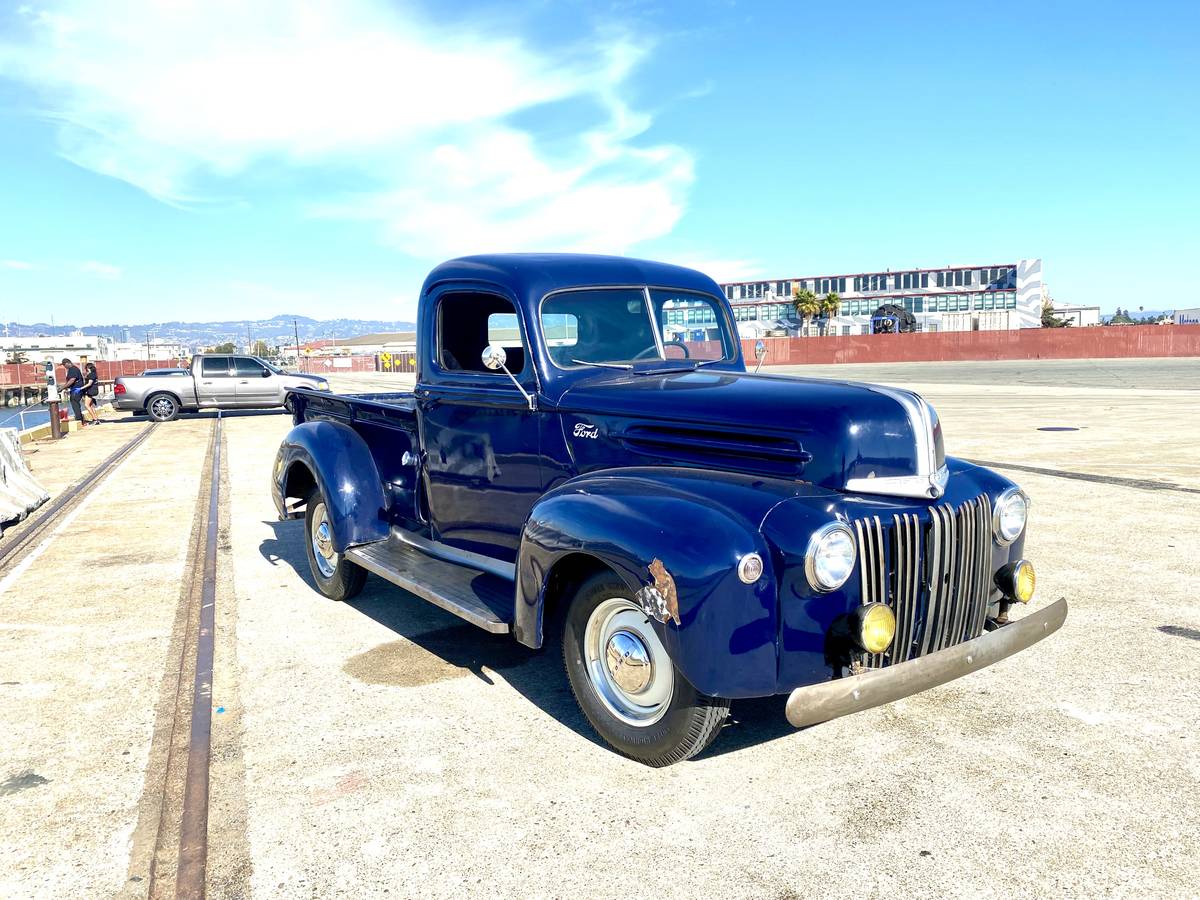 Ford-12-ton-1947-7