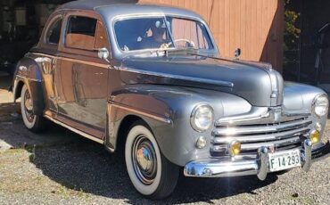 Ford-2-door-sedan-1948