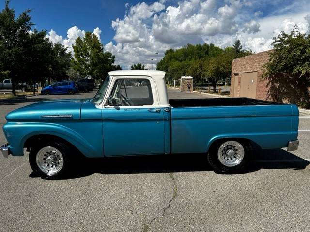 Ford-250-1962-23