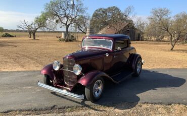 Ford-3-Window-Coupe-Coupe-1932-10