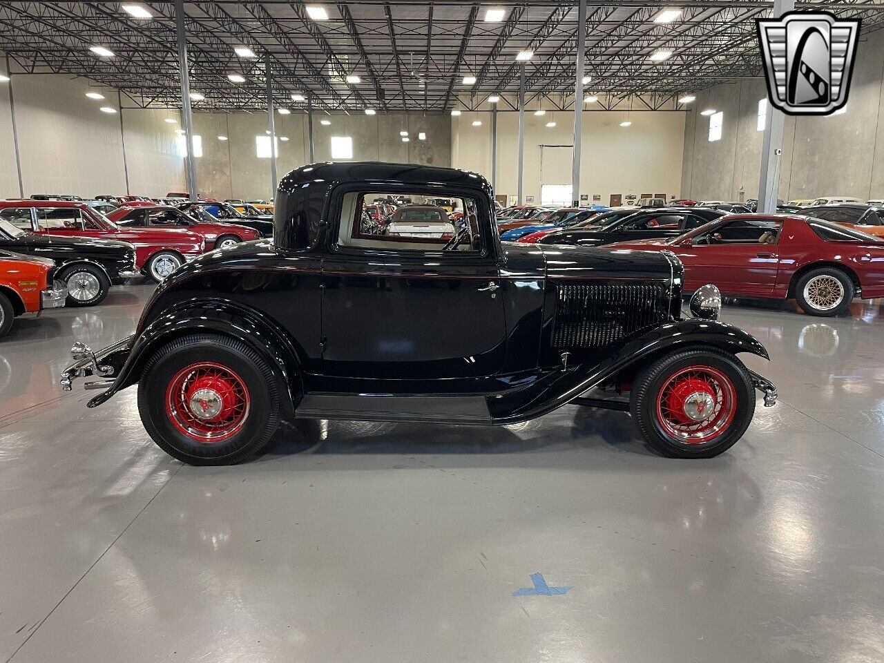 Ford-3-Window-Coupe-Coupe-1932-5