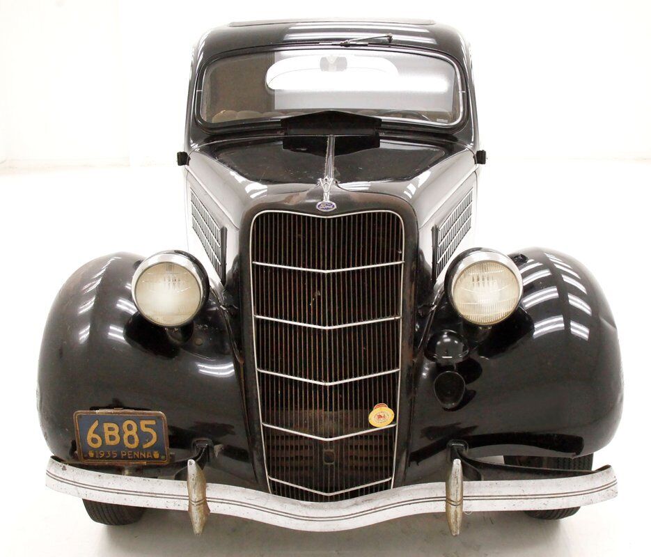 Ford-48-Series-Coupe-1935-7