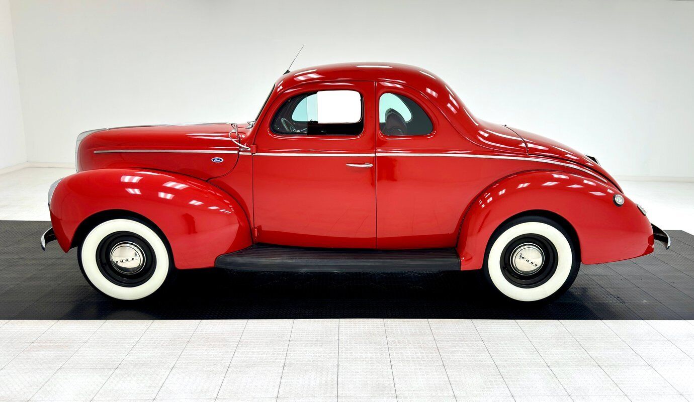 Ford-85-Series-Standard-Coupe-1940-1