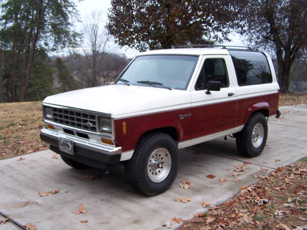 Ford-Bronc-ll-1988-19