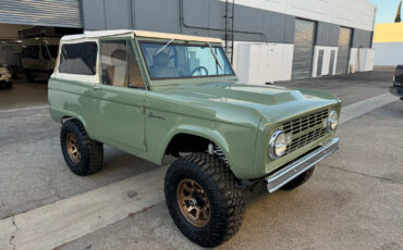 Ford-Bronco-1966-10